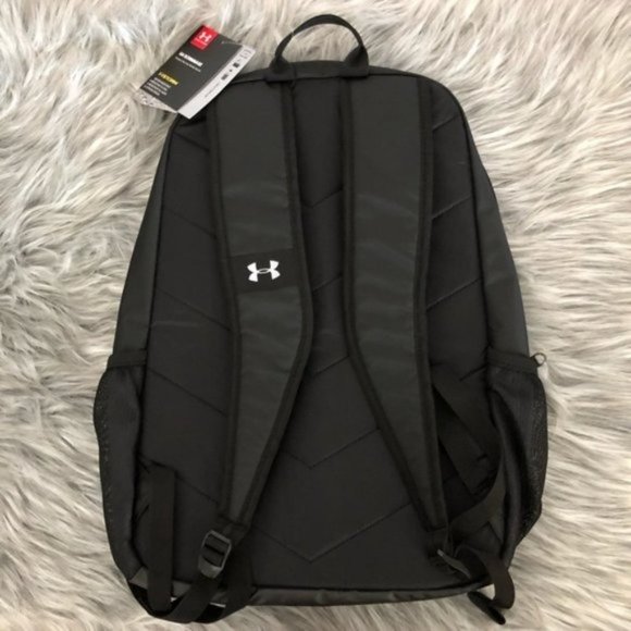 Under Armour Boy’s Storm Backpack -NWT - Picture 2 of 7